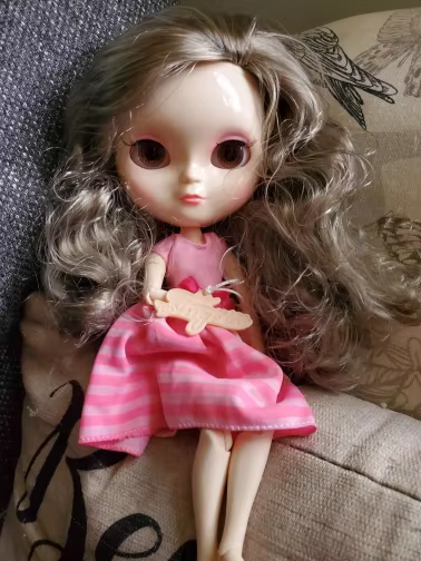 Neo Blythe Doll C-cup Joint Body with Natural Skin & Shiny Face & Light Brown Curly Hair