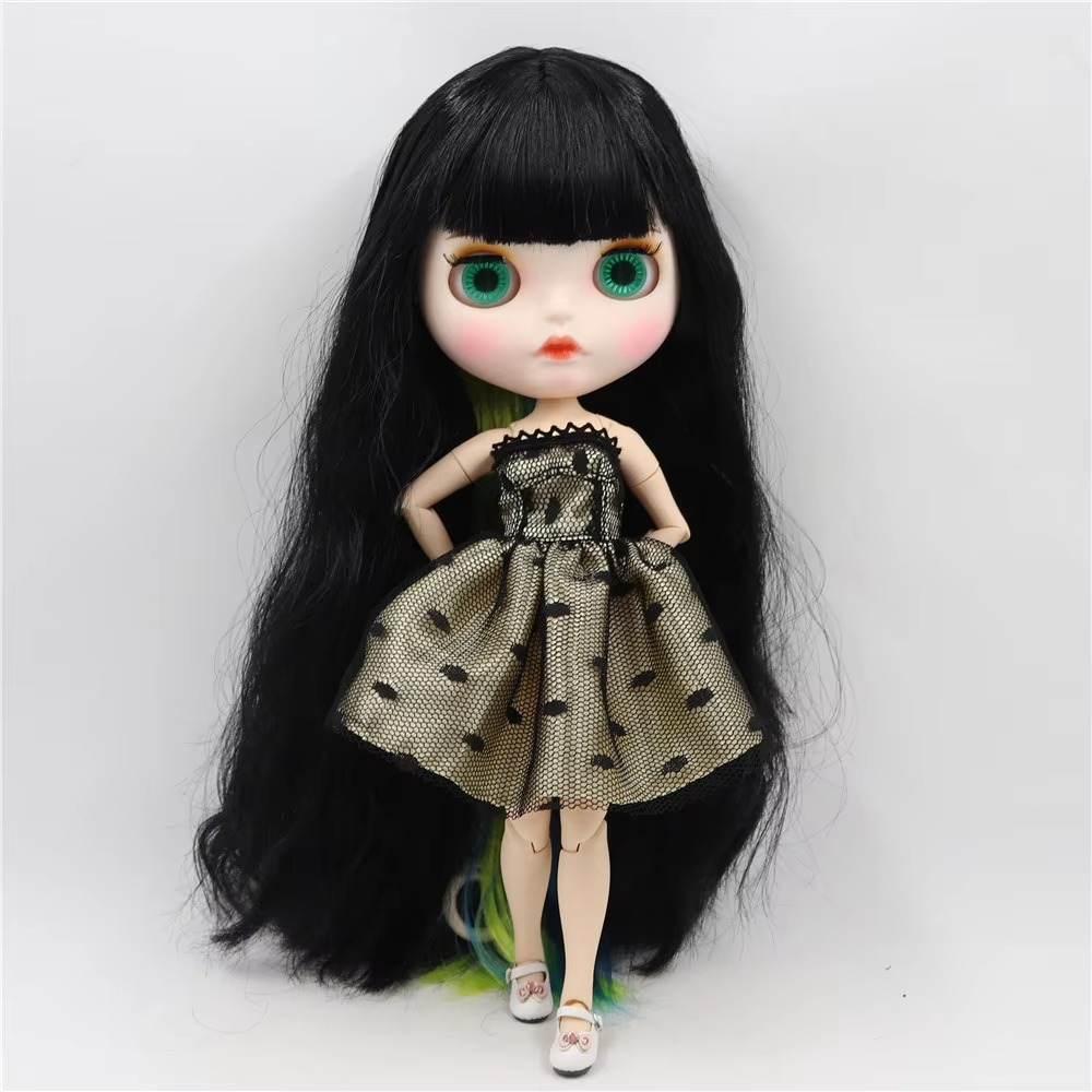 Blythe Nude Doll with White Skin, Matte Face, Carved Lips, Black Hair mixed Color