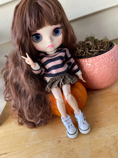 Blythe Doll - White Skin Matte Face & Dark Brown Wavy Hair & Pink Cheek Pink Lips