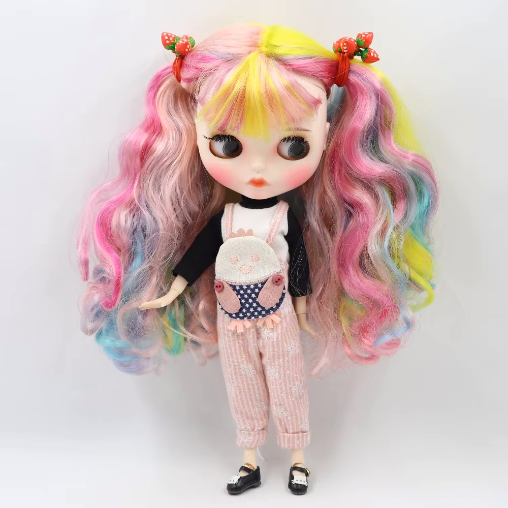 Leah – Premium Custom Neo Blythe Doll with Multi-Color Hair, White Skin & Matte Pouty Face