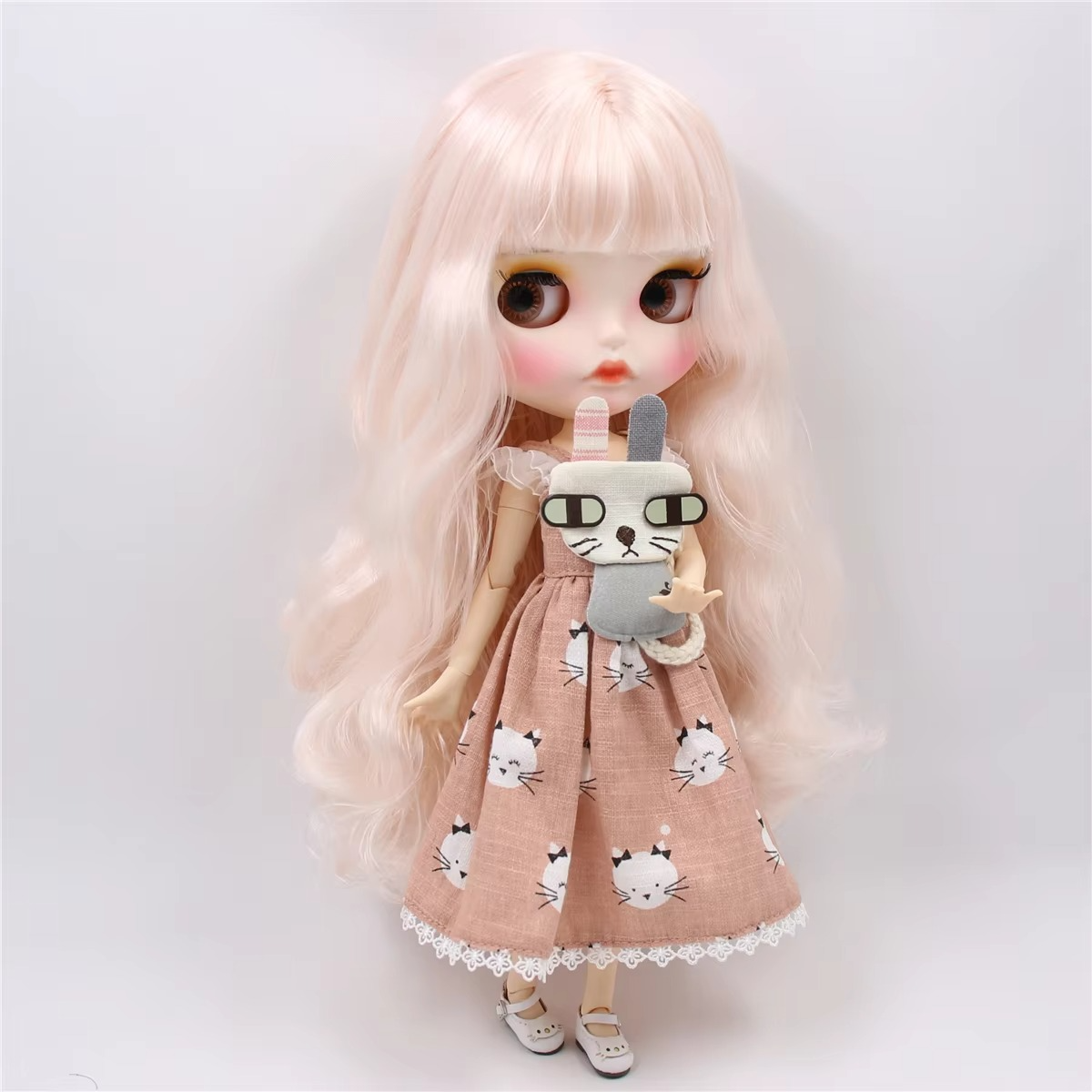 Nude Blythe Doll with Pale Pink Hair, White Skin, Matte Face, Jointed Body