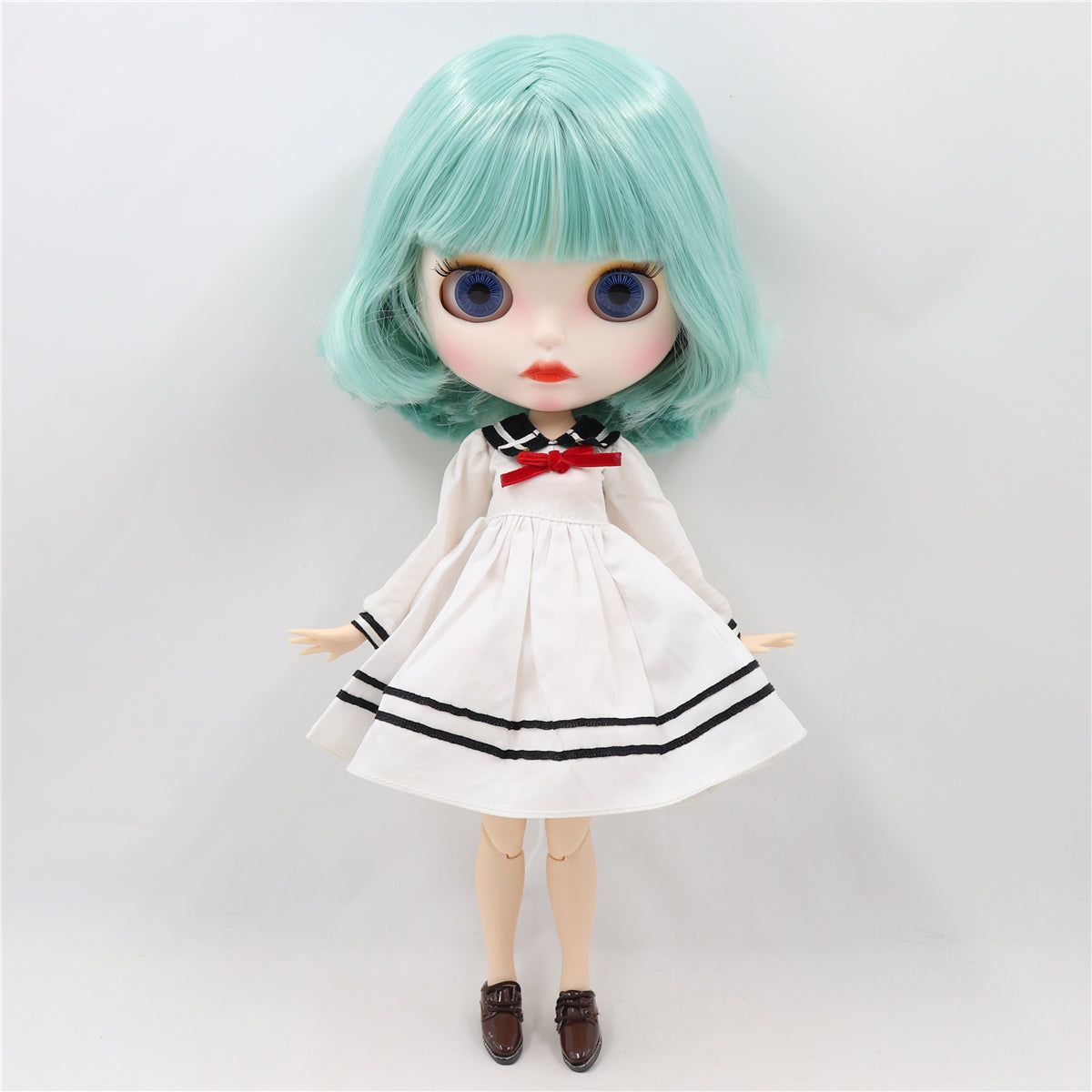 Neo Blythe Doll with Green Hair White Skin Matte Cute