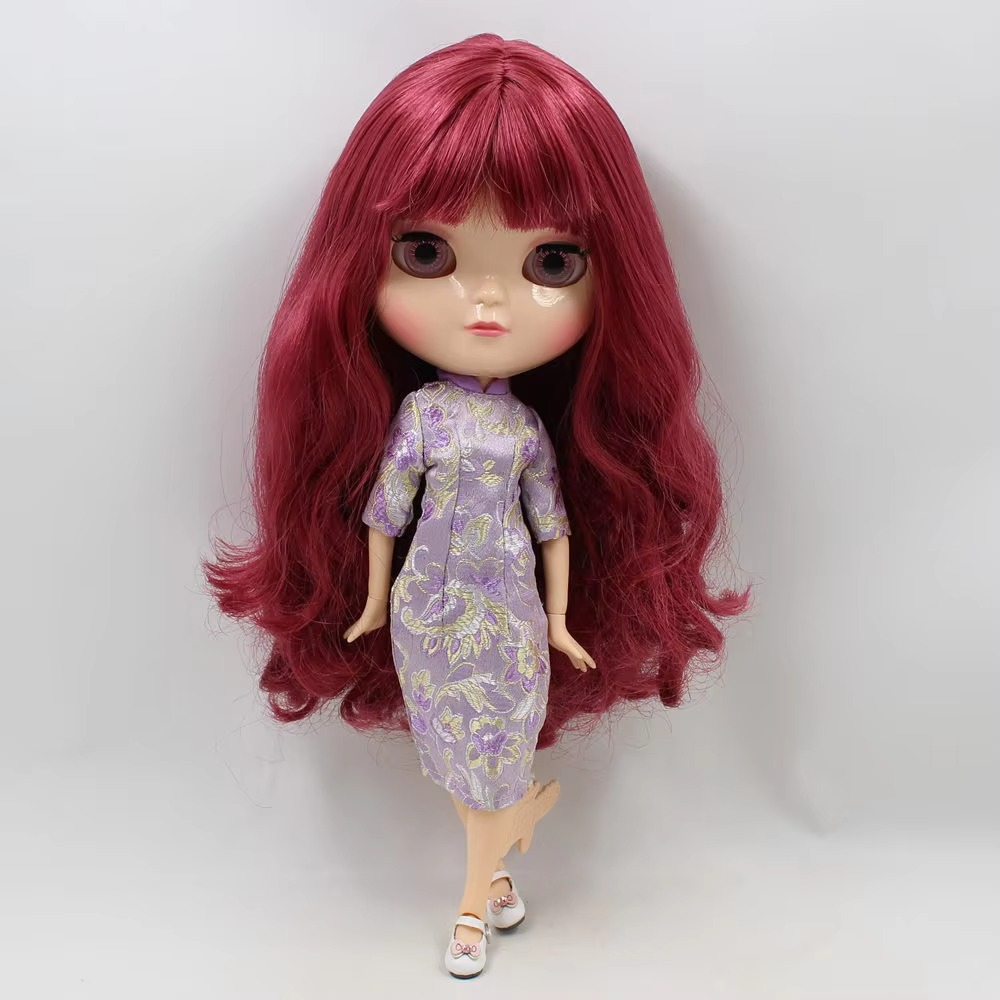 Maria – Premium Custom Neo Blythe Doll with Red Wine Hair, White Skin & Shiny Face