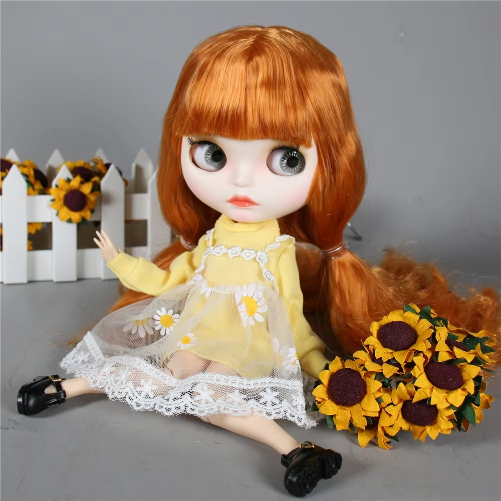 Elizabeth - Neo Blythe Doll with White Skin, Matte Face, Joint Body, Orange Curls