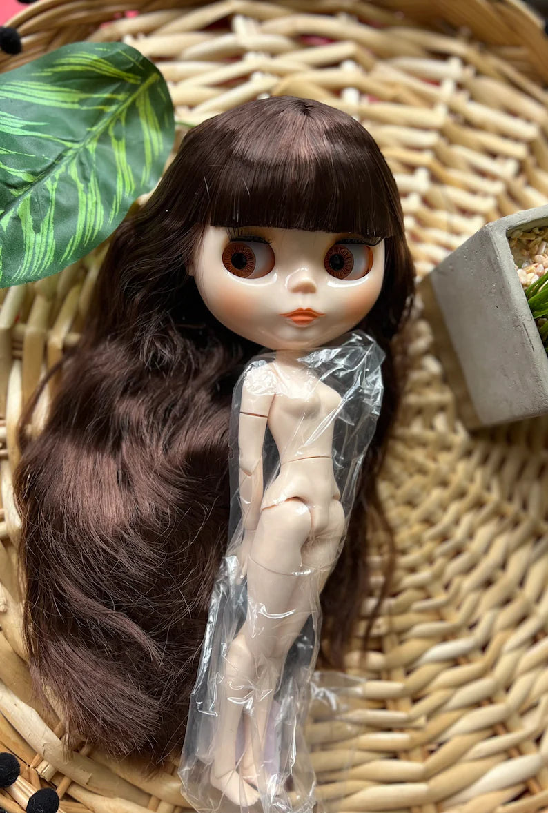 Neo Blythe Doll with Brown Hair, White Skin, Shiny Cute Face & Custom Jointed Body