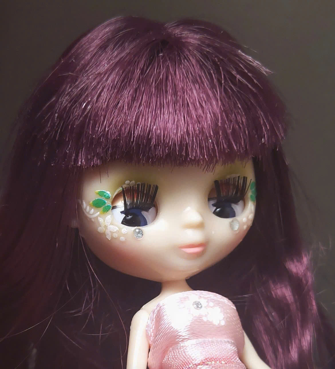 Mini Petite Blythe Doll with purple hair, open/close eyes, and floral face details